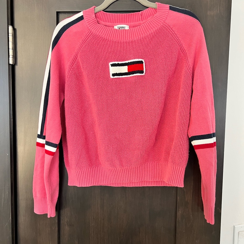 Tommy Hilfiger JEANS pink sweater — semi cropped style. Like new!
